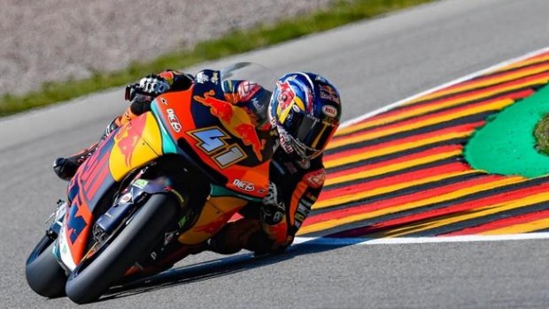 ep brad binder moto2