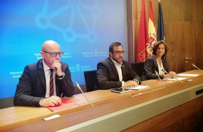 ep carlos gimeno javier remirez e itziar gomez en la rueda de prensa posterior a la sesion del