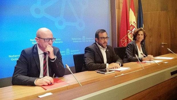 ep carlos gimeno javier remirez e itziar gomez en la rueda de prensa posterior a la sesion del