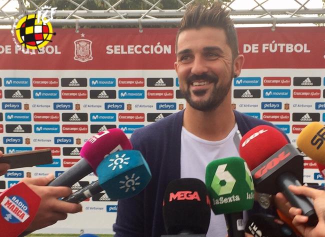 ep david villasu llegadala concentracionla seleccion espanola