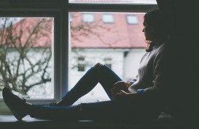 ep depresion triste tristeza melancolia ventana