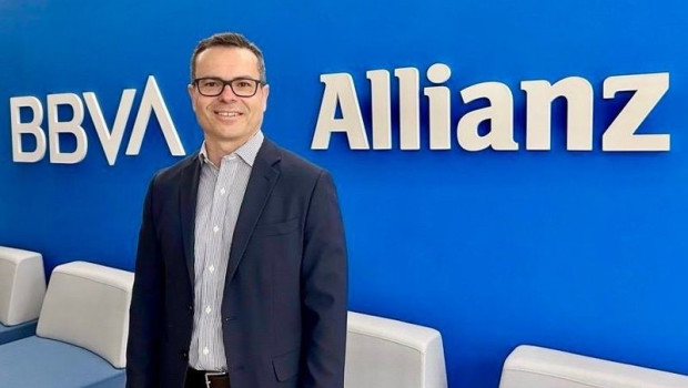 ep el director de operaciones de bbva allianz fernando leon de santos