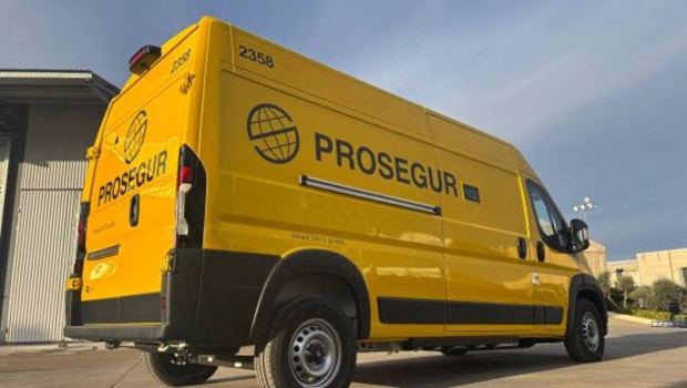 ep el nuevo vehiculo blindado electrico de prosegur cash desarrollado en colaboracion con la