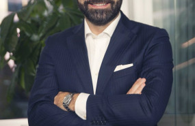 ep el vicepresidente de ventas mundiales de costa cruceros luigi stefanelli