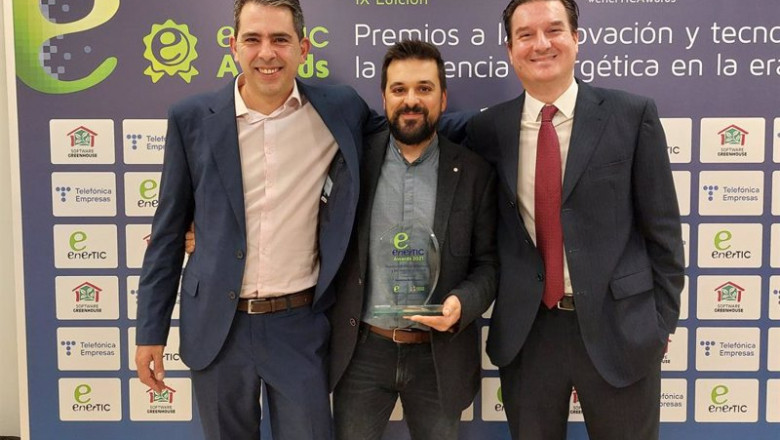Entrega de premios Enertic donde Minsait y Naturgy han recibido un galardón por su solución 'Fire Detection'. | MINSAIT ep entrega de premios enertic donde minsait y naturgy han recibido un galardon por su solucion fire