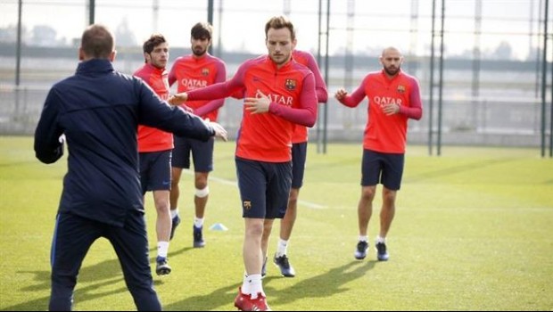 ep ivan rakitic barcelona entrenamiento