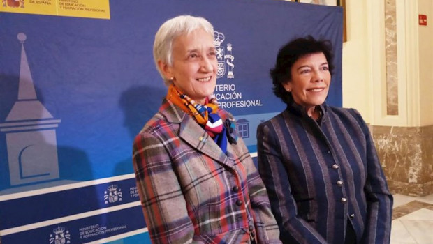ep la consejera de educacion de asturias carmen suarez y la ministra de educacion y fp isabel celaa