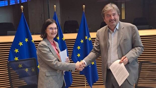 ep la presidenta de la cnmc cani fernandez y el director general de competencia de la comision