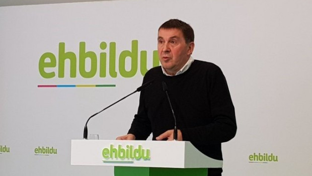 ep las bases de eh bildu decidiran entre el 2 y el 3 de enero si la coalicion se abstiene en la
