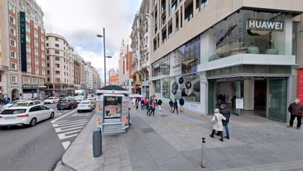 ep local comercial situado a la altura del 48 de la gran via de madrid