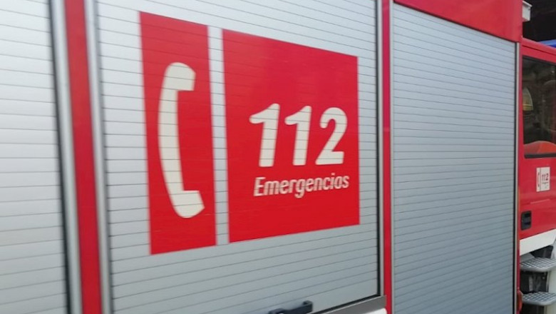 ep logotipo del 112 en un camion de bomberos ep logotipo del 112 en un camion de bomberos