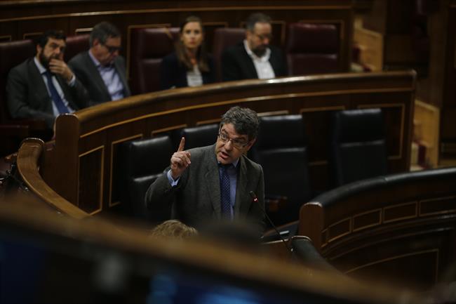 El ministro de Energía, Turismo y Agenda Digital, Álvaro Nadal, en el Congreso | EUROPA PRESS ep ministroenergia turismoagenda digital alvaro nadal encongreso