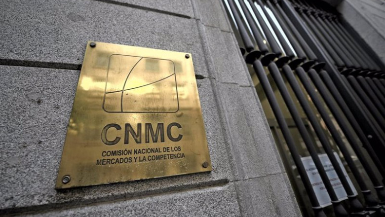 ep placa identificativa en el edificio de la comision nacional de los mercados y la competencia cnmc ep placa identificativa en el edificio de la comision nacional de los mercados y la competencia cnmc