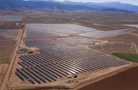 ep planta fotovoltaica la hueneja con 150 mw