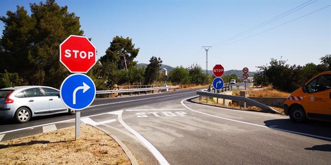 ep trafico senales stop carretera