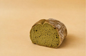 pan de matcha y espirulina