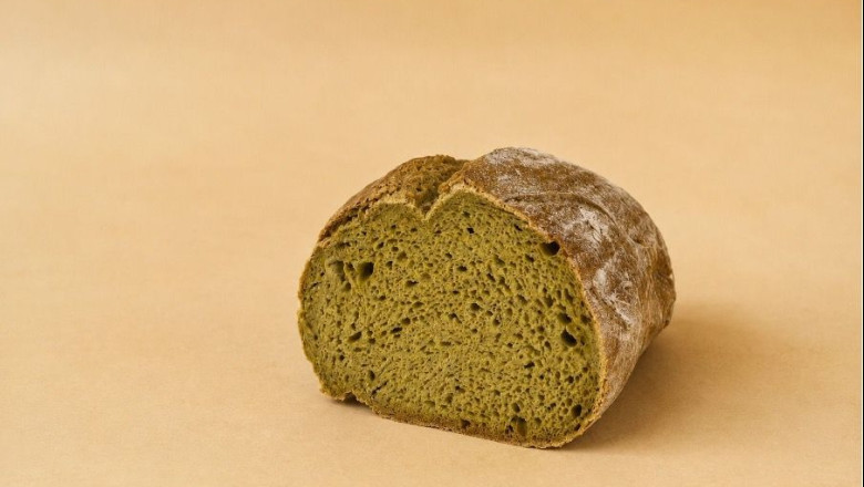 pan de matcha y espirulina