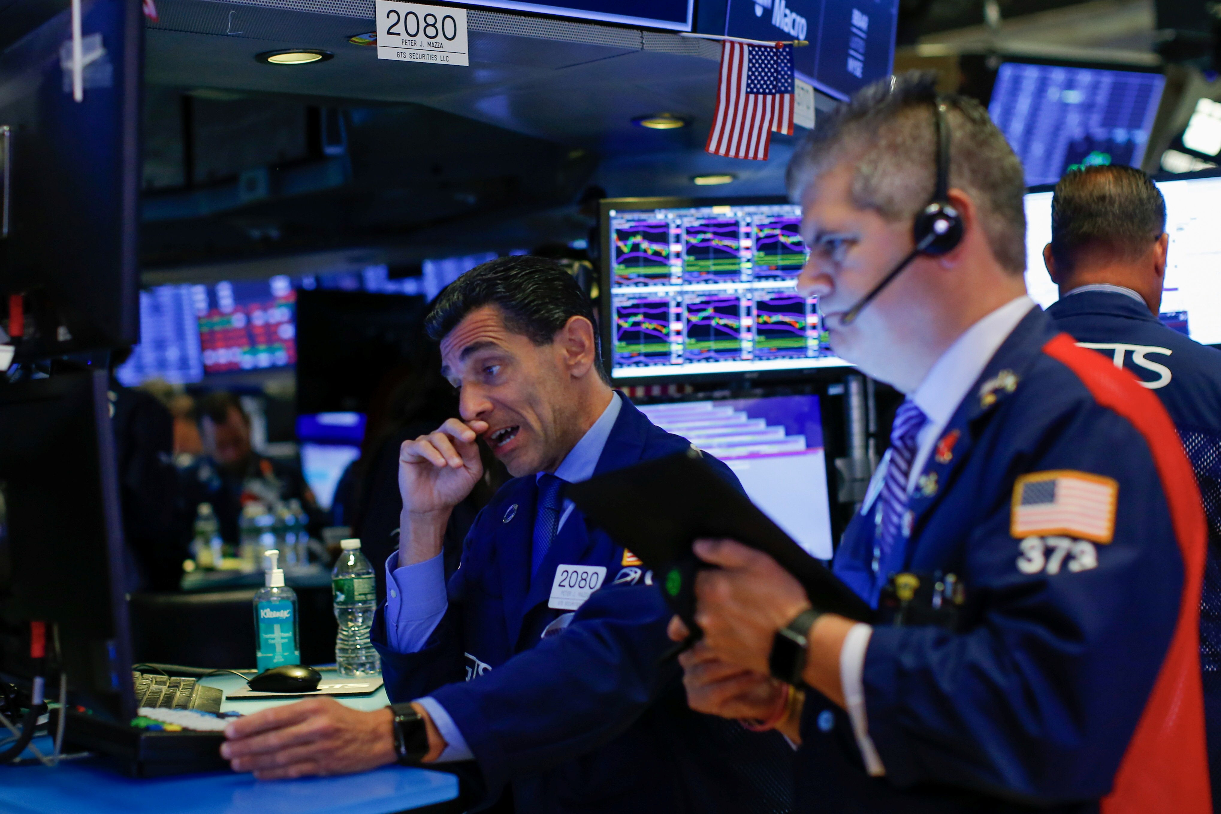 Wall Street prolonga su racha alcista y marca nuevos récords antes de Acción de Gracias