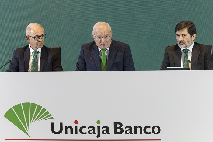 unicaja ceo junta 2023