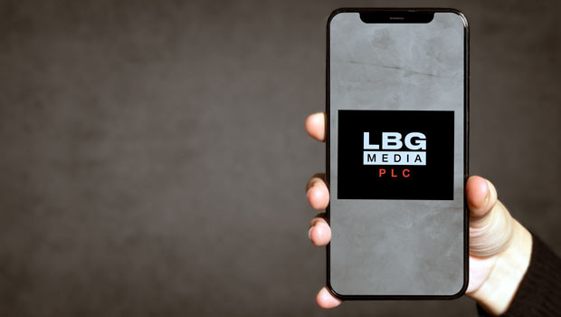 dl lbg media plc 목표 소비자 재량 미디어 엔터테인먼트 로고