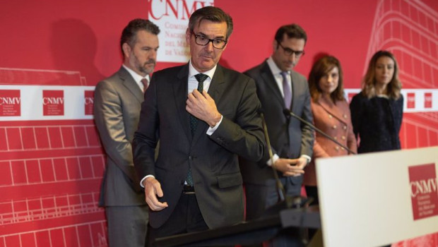 ep archivo el presidente de la cnmv carlos san basilio durante la toma de posesion de su cargo en ep archivo el presidente de la cnmv carlos san basilio durante la toma de posesion de su cargo en