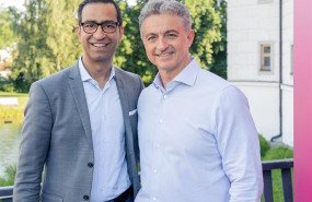 ep de izqdcha sanjay brahmawar ceosoftware ag y adel al-saleh ceot-systems