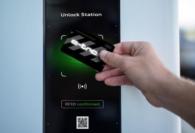 E-tron Charging Service | AUDI ep e-tron charging service