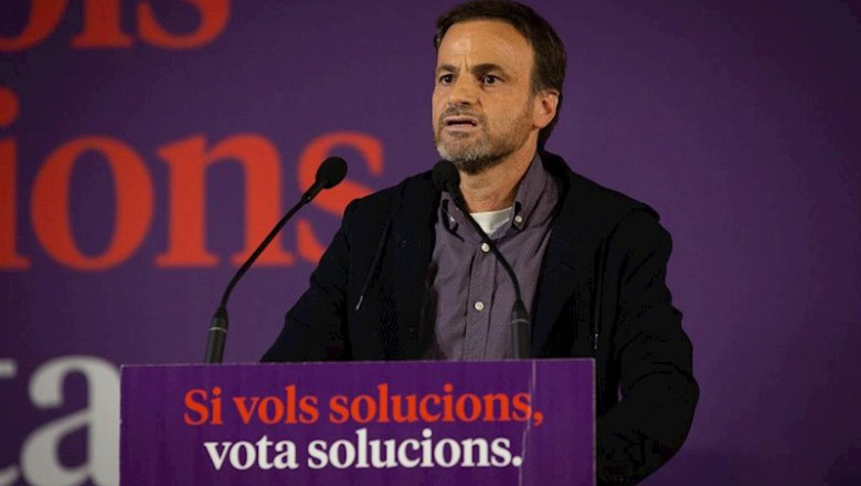 El candidato de los comuns al Congreso por Barcelona, Jaume Asens, durante el acto central de campaña para el 10N. | DAVID ZORRAKINO - EUROPA PRESS ep el candidato de los comuns al congreso por barcelona jaume asens durante el acto central de