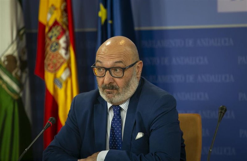 ep el portavoz parlamentario del grupo vox alejandro hernandez