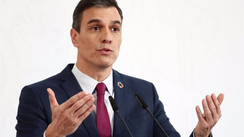 ep el presidente del gobierno pedro sanchez durante la rueda de prensa para presentar el primer ep el presidente del gobierno pedro sanchez durante la rueda de prensa para presentar el primer