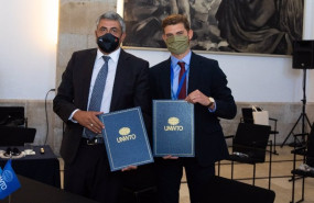 ep el secretario general de la organizacion mundial de turismo zurab pololikashvili y pablo lopez