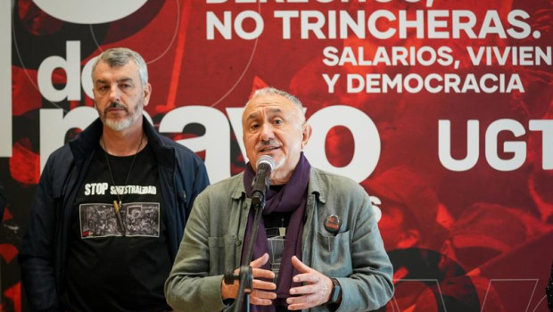 ep el secretario general de la ugt pepe alvarez atiende a los medios antes de clausurar una jornada