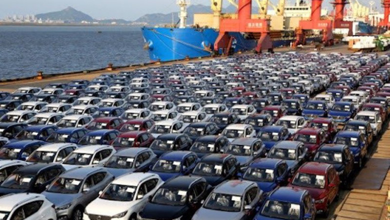 Imagen de vehículos en un puerto. | ANFAC ep imagen de vehiculos en un puerto