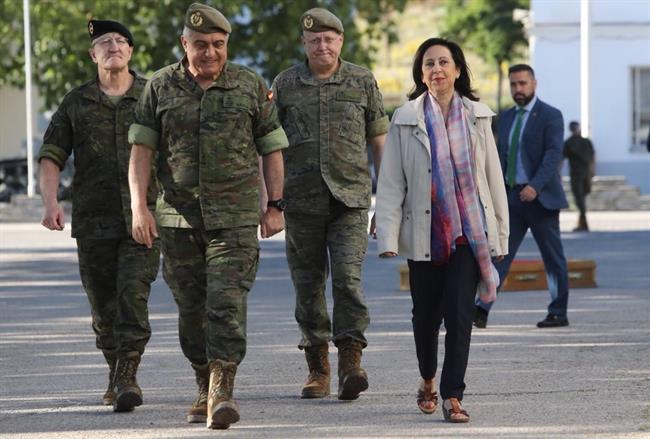 ep la ministradefensa margarita robles juntojeme general varela salas