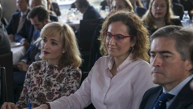 ep la secretaria general de ugt andalucia carmen castilla i junto a la secretaria general de ccoo