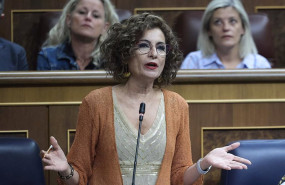 ep la vicepresidenta primera y ministra de hacienda maria jesus montero interviene durante una 20250924104204