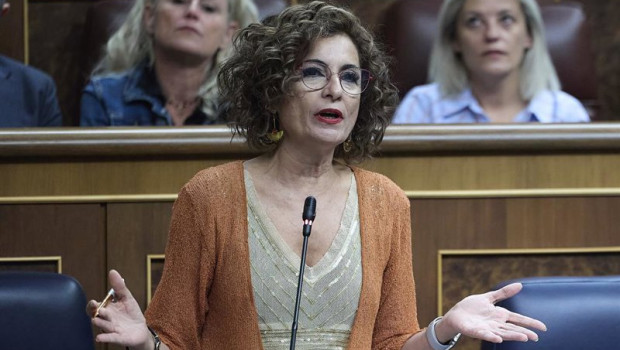 ep la vicepresidenta primera y ministra de hacienda maria jesus montero interviene durante una 20250924104204