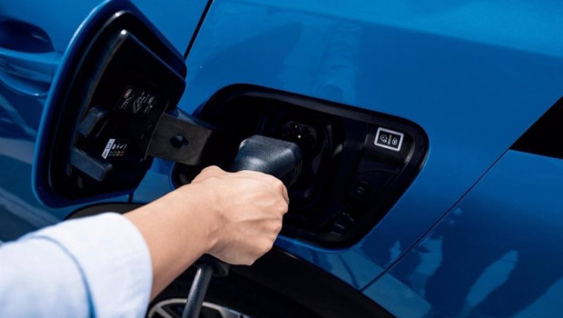 ep punto de carga de un coche electrico