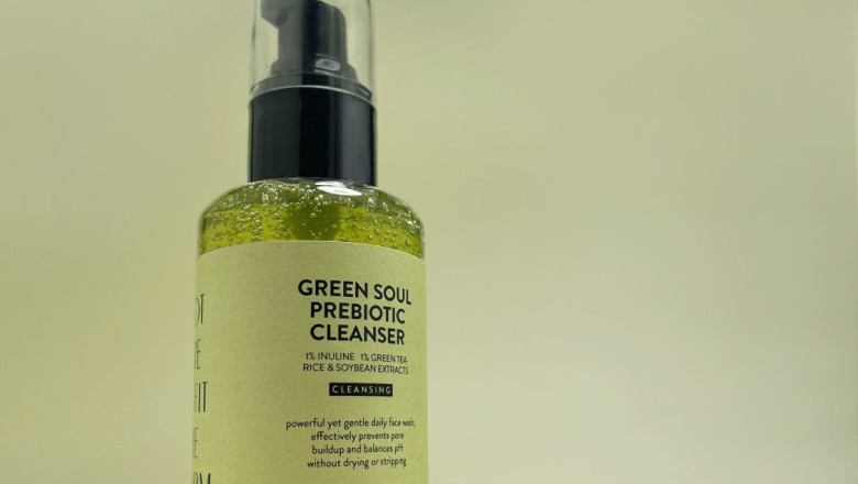umoa   green soul prebiotic cleanser 