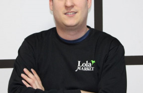 1582126785 javier errolola market