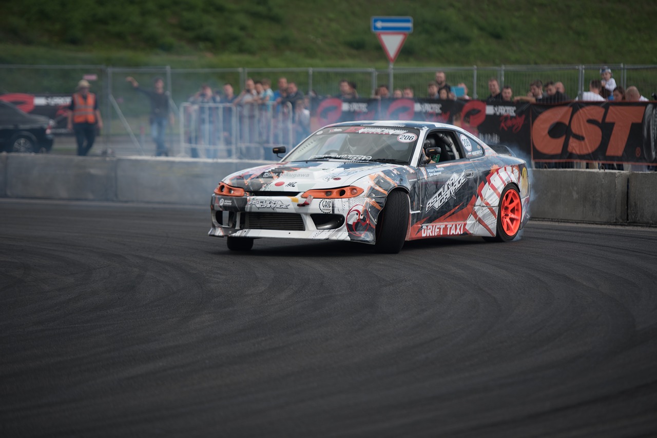 car 2592426 1280 car 2592426 1280