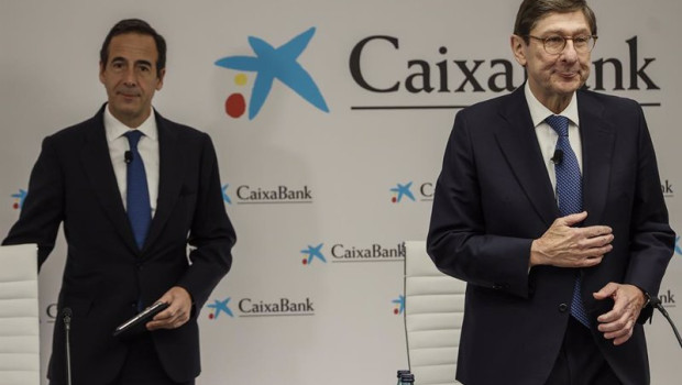 ep archivo   el consejero delegado de caixabank gonzalo gortazar i y el presidente de la entidad