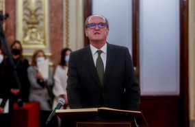 ep archivo   el exministro socialista angel gabilondo toma posesion para el cargo del defensor del