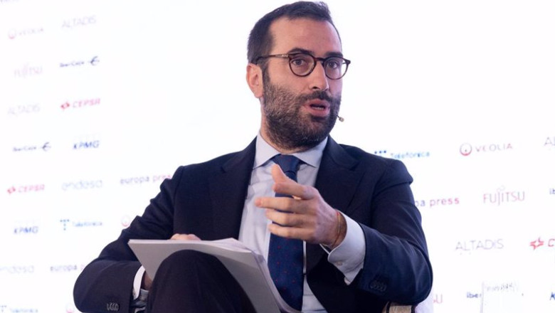 Archivo - El ministro de Economía, Carlos Cuerpo, interviene durante un desayuno informativo de Europa Press, a 8 de julio de 2024, en Madrid (España). | Eduardo Parra - Europa Press - Archivo ep archivo el ministro de economia carlos cuerpo interviene durante un desayuno informativo de