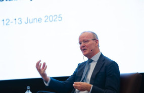 ep archivo   el presidente del banco de los paises bajos klaas knot durante la quinta conferencia de