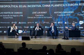 ep archivo   encuentro informativo de la amcham global trends 2024 en el auditorio el beatriz a 11