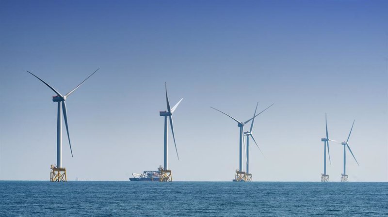 Iberdrola vende el 49% del parque eólico marino Wikinger a EIP por 700 millones