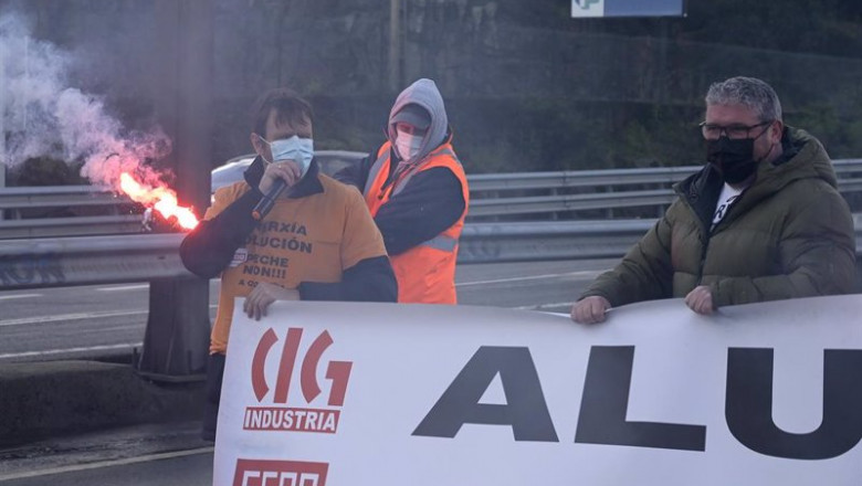 Archivo - Protesta de trabajadores de Alu Ibérica | M. Dylan - Europa Press - Archivo ep archivo protesta de trabajadores de alu iberica