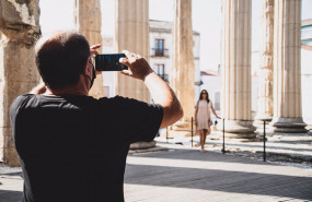 ep archivo   un turista fotografia el templo de diana en merida