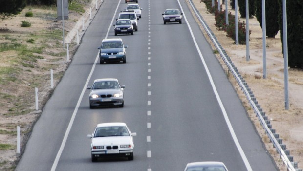 ep carretera trafico coches atascos vehiculos autovia operacion salida